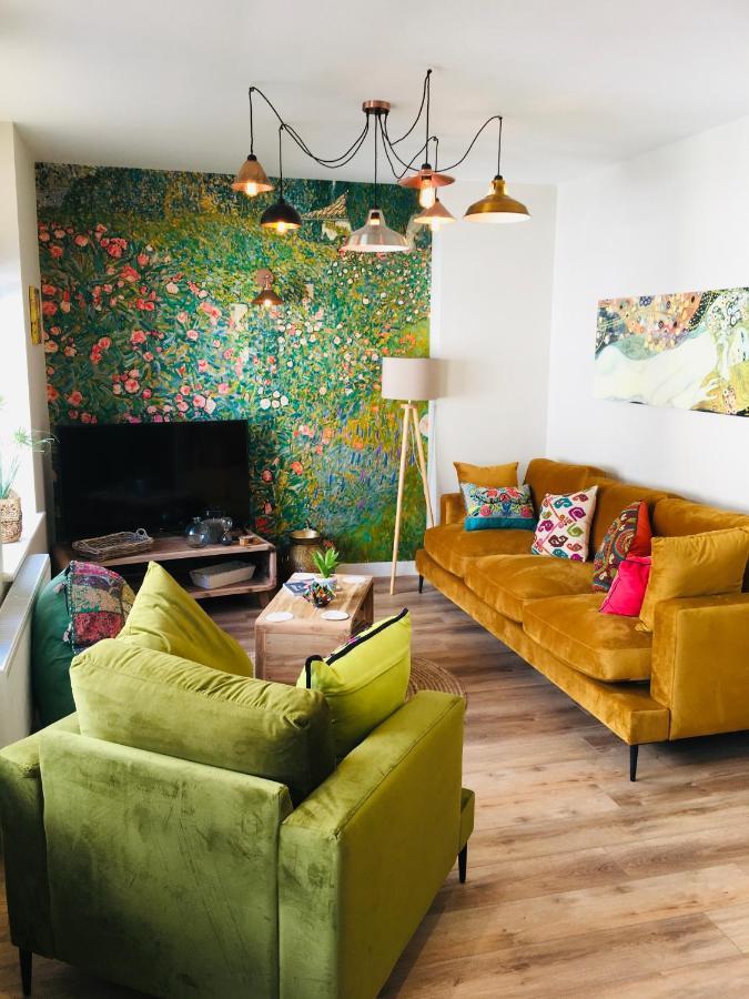The Art Attic A Stylish Boutique Apartment Білт-Веллс Екстер'єр фото
